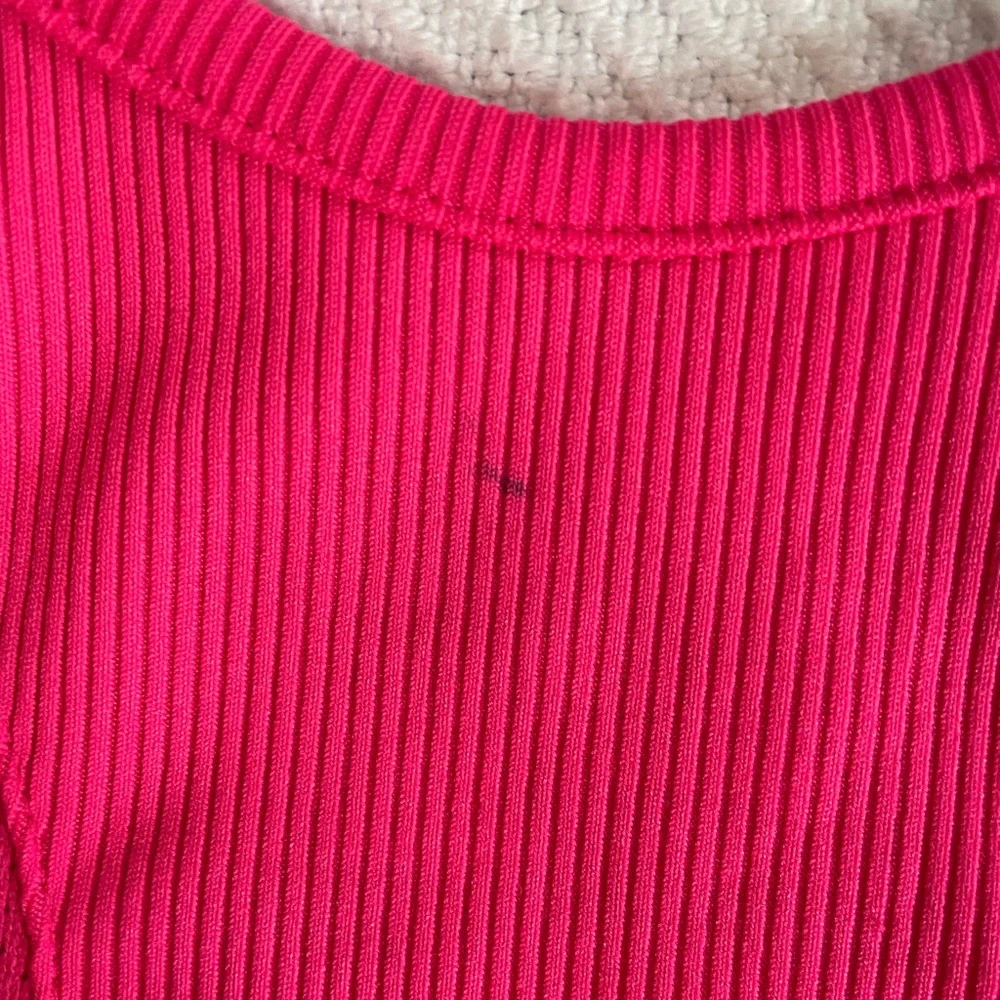 Under Armour Heatgear Tank - Picture 3 of 4